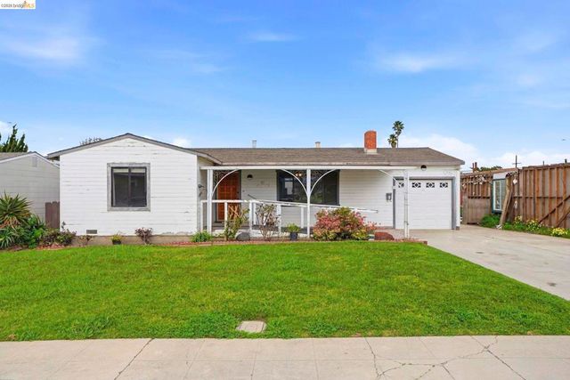 83 Beverly Dr, Salinas, CA 93905