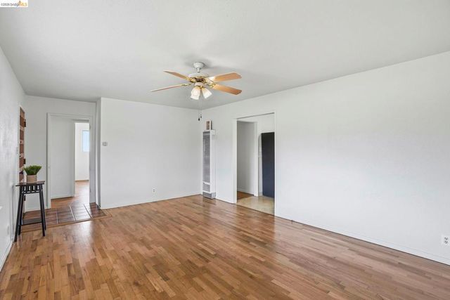 83 Beverly Dr, Salinas, CA 93905