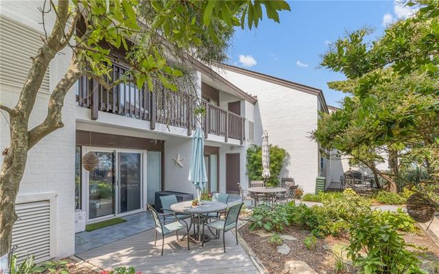 4004 Atlantic Ave Apt CS9, Virginia Beach, VA 23451