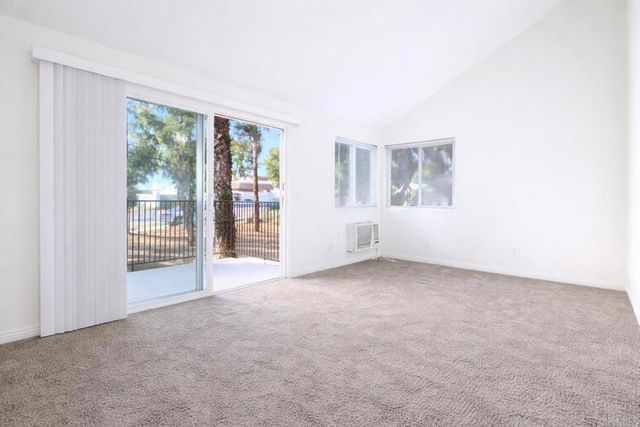 1145 Helix St 5, Spring Valley, CA 91977