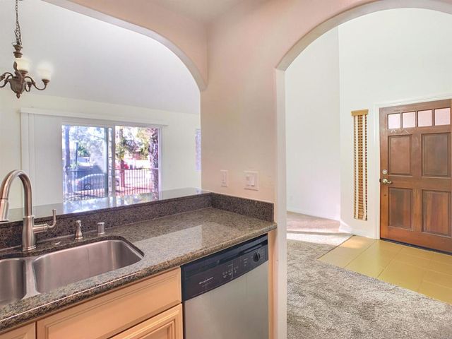 1145 Helix St 5, Spring Valley, CA 91977