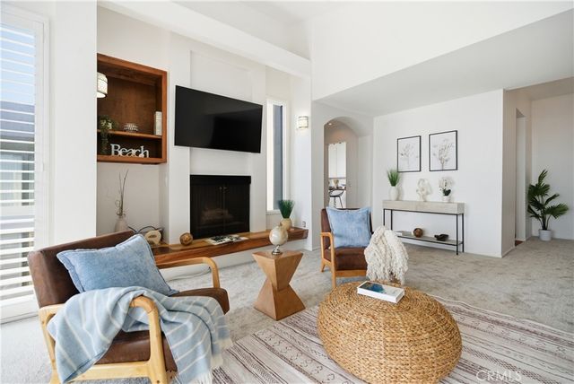 350 Paseo De Playa 308, Ventura, CA 93001