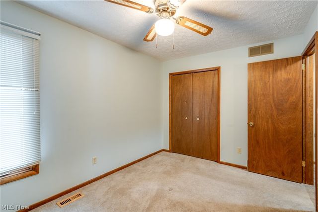 6180 Drexel Street NW, Massillon, OH 44646