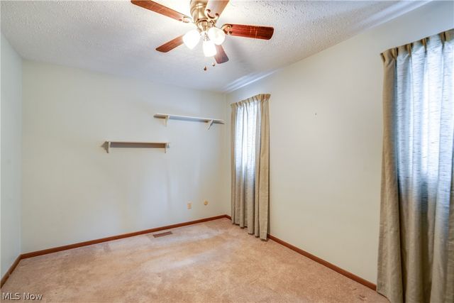 6180 Drexel Street NW, Massillon, OH 44646