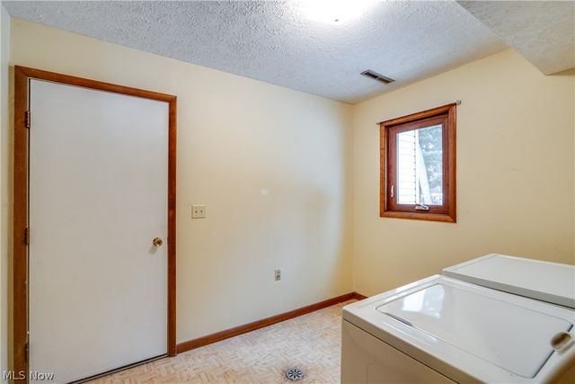 6180 Drexel Street NW, Massillon, OH 44646