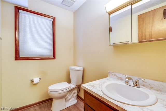 6180 Drexel Street NW, Massillon, OH 44646