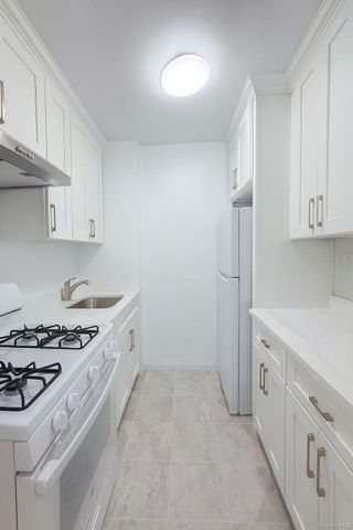 13434 Franklin Avenue 2, Flushing, NY 11355