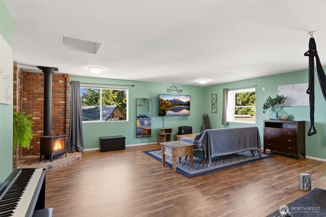 9922 71st Street SW, Lakewood, WA 98498