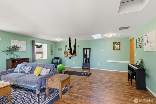 9922 71st Street SW, Lakewood, WA 98498