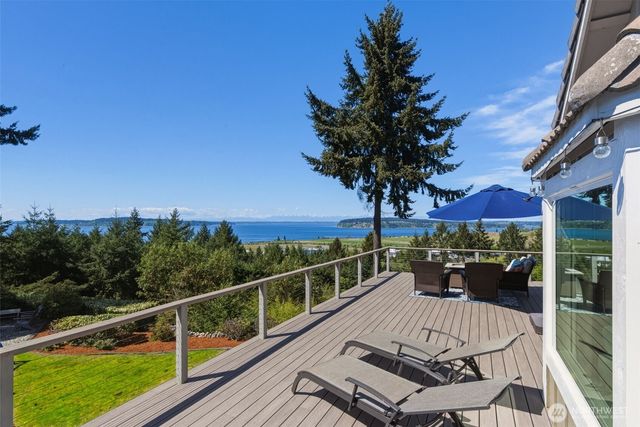 9922 71st Street SW, Lakewood, WA 98498