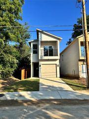 2411 Saint Clair Drive, Dallas, TX 75215