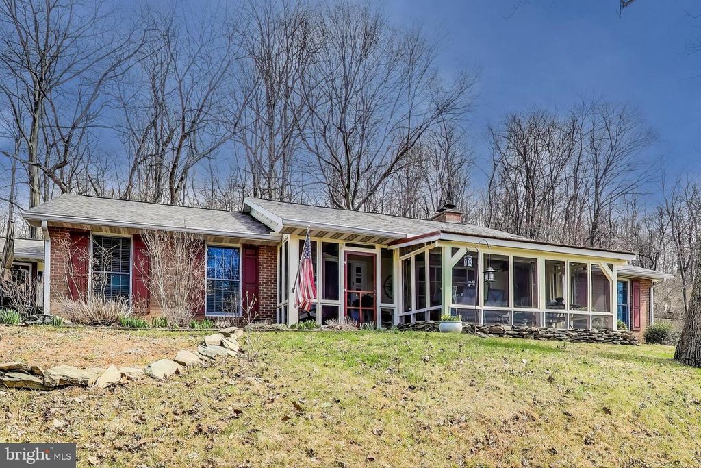 11507 WOODLAND WAY RD, Myersville, MD 21773