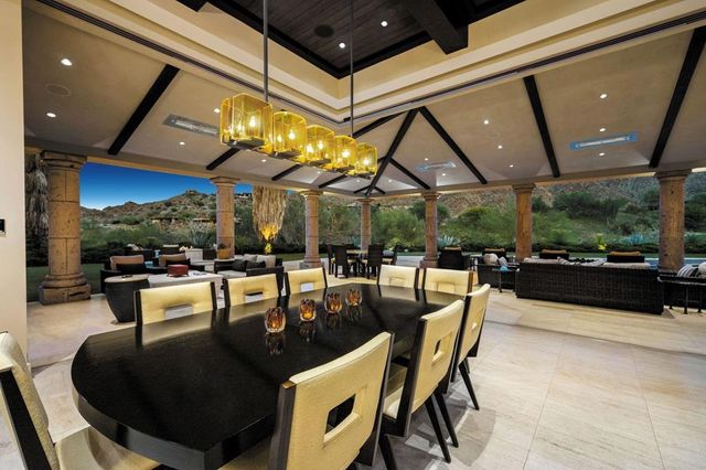 602 Rocky Creek, Palm Desert, CA 92260