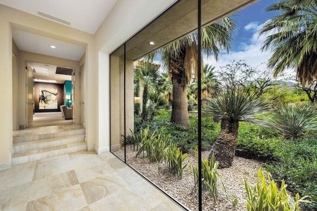 602 Rocky Creek, Palm Desert, CA 92260