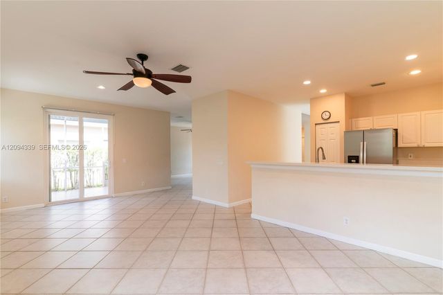 1306 Banyan Way 1306, Weston, FL 33327