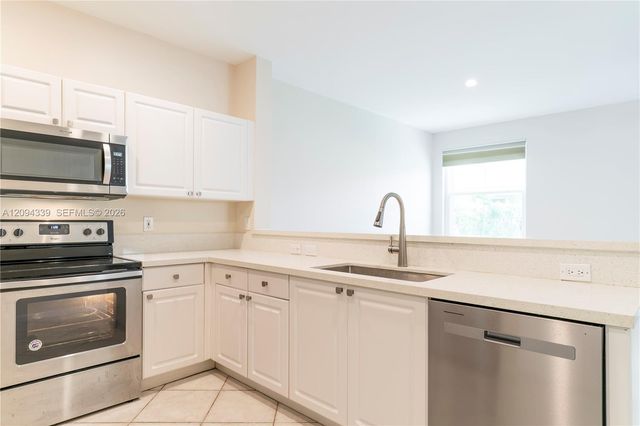 1306 Banyan Way 1306, Weston, FL 33327