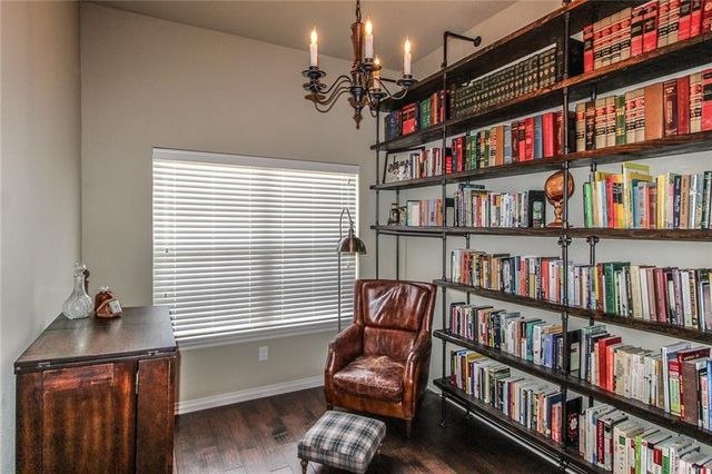 116 Boulevard Du Lac, Norman, OK 73071