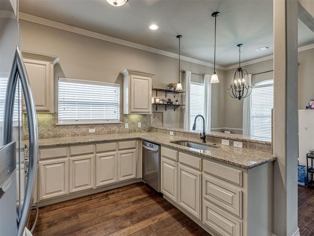 116 Boulevard Du Lac, Norman, OK 73071