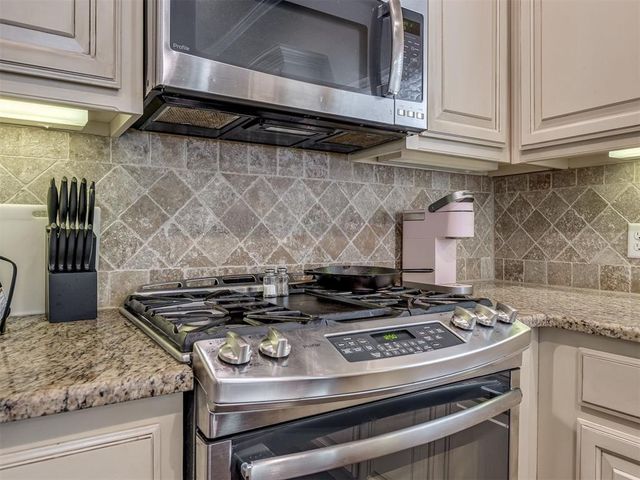 116 Boulevard Du Lac, Norman, OK 73071