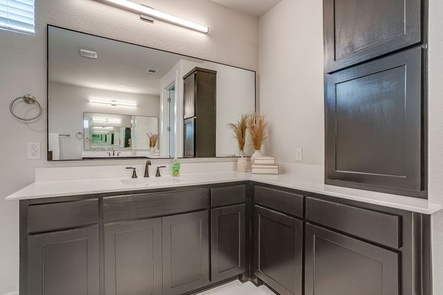 4511 MATADOR RANCH Court, Waxahachie, TX 75165