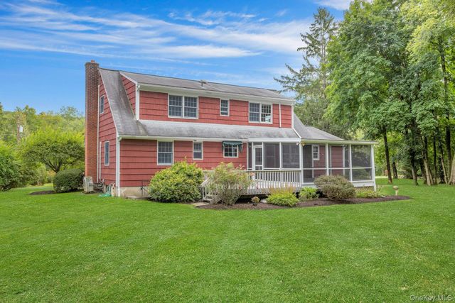 5 Spruce Pond Lane, Bedford, NY 10506