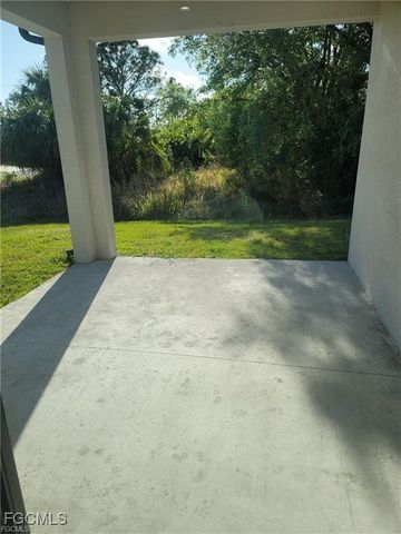 5008 Idaho LN, Labelle, FL 33935