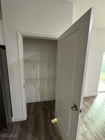 5008 Idaho LN, Labelle, FL 33935