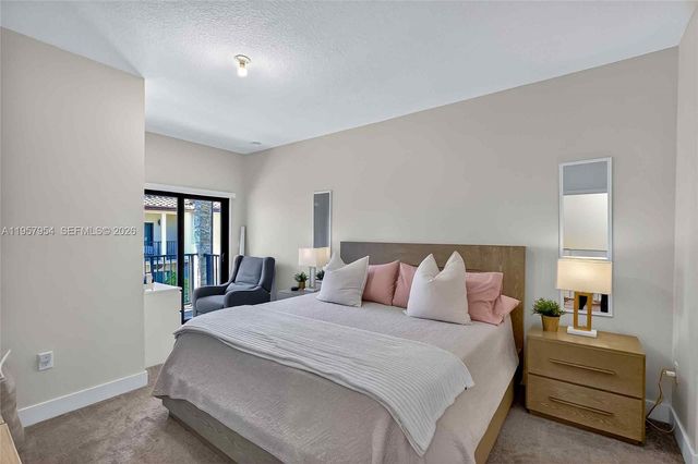 4655 NW 83rd Path, Doral, FL 33166