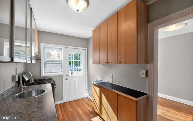 60 S HAWTHORNE RD, Middle River, MD 21220
