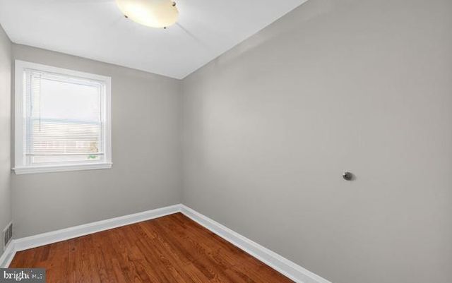 60 S HAWTHORNE RD, Middle River, MD 21220