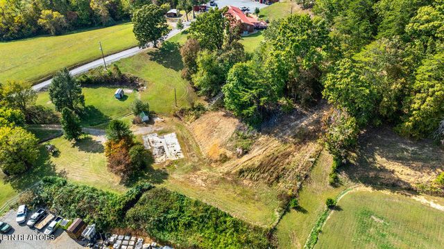 1009 Franklin Lane, Sevierville, TN 37876