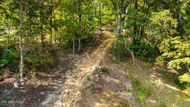 1009 Franklin Lane, Sevierville, TN 37876