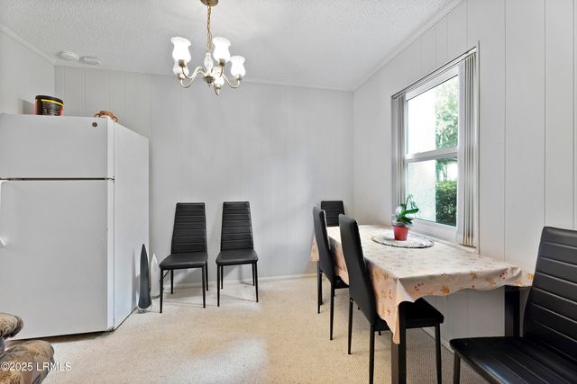 400 William Hilton Pkwy Apt 110, Hilton Head Island, SC 29926