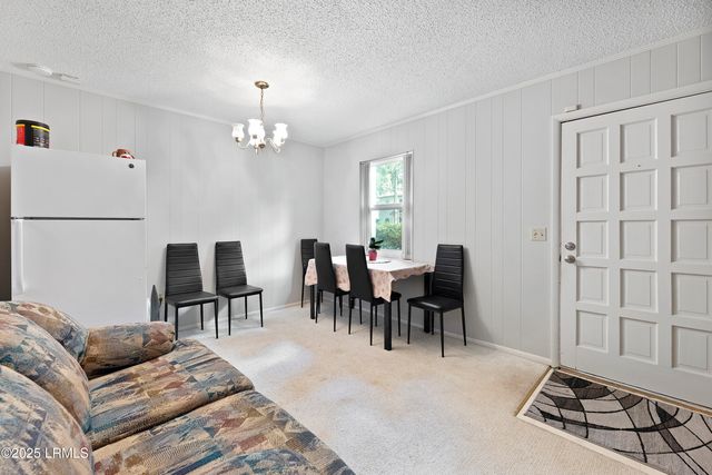 400 William Hilton Pkwy Apt 110, Hilton Head Island, SC 29926