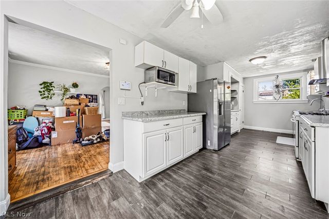 1589 E 337th Street, Eastlake, OH 44095
