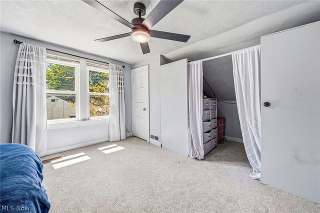 1589 E 337th Street, Eastlake, OH 44095