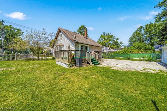 1589 E 337th Street, Eastlake, OH 44095