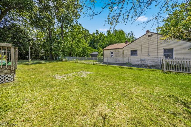 1589 E 337th Street, Eastlake, OH 44095