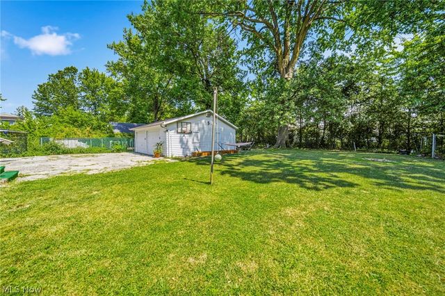 1589 E 337th Street, Eastlake, OH 44095