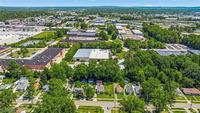 1589 E 337th Street, Eastlake, OH 44095