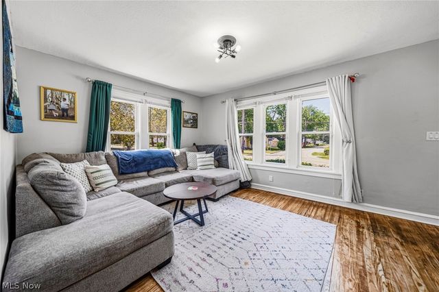 1589 E 337th Street, Eastlake, OH 44095