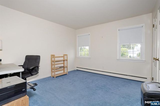544 Hague Court, Oradell, NJ 07649