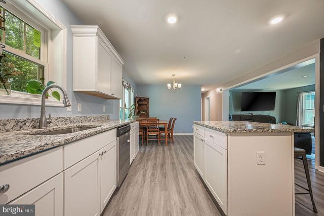 228 N GOVERNORS BLVD, Dover, DE 19901