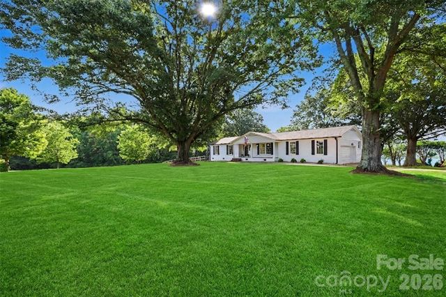 10858 Barberville Road, Fort Mill, SC 29707