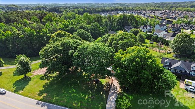10858 Barberville Road, Fort Mill, SC 29707