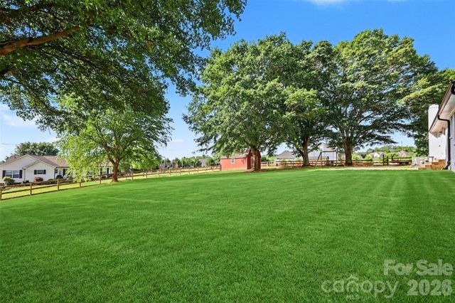 10858 Barberville Road, Fort Mill, SC 29707