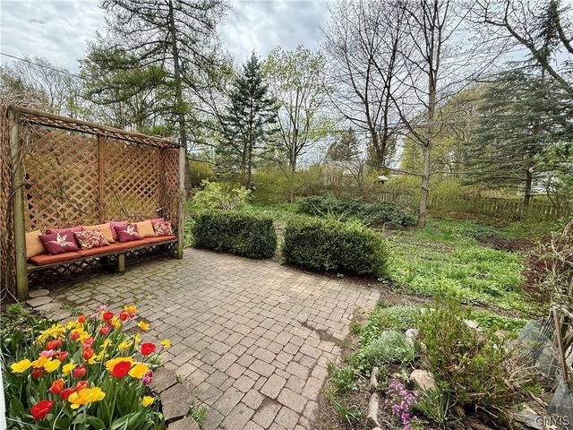 5002 Woodside Road, Dewitt, NY 13066