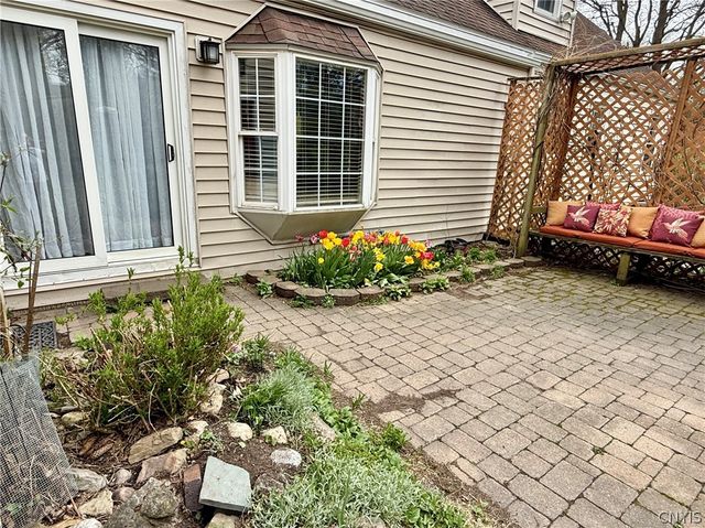5002 Woodside Road, Dewitt, NY 13066