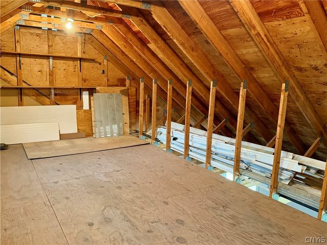 5002 Woodside Road, Dewitt, NY 13066