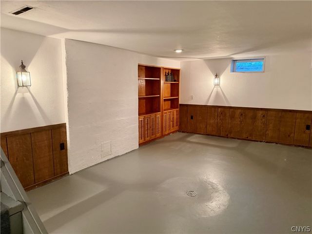 5002 Woodside Road, Dewitt, NY 13066